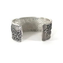 Load image into Gallery viewer, Cordell Pajarito Tufa Cast Dragonfly and Floral Turquoise Bracelet-Indian Pueblo Store
